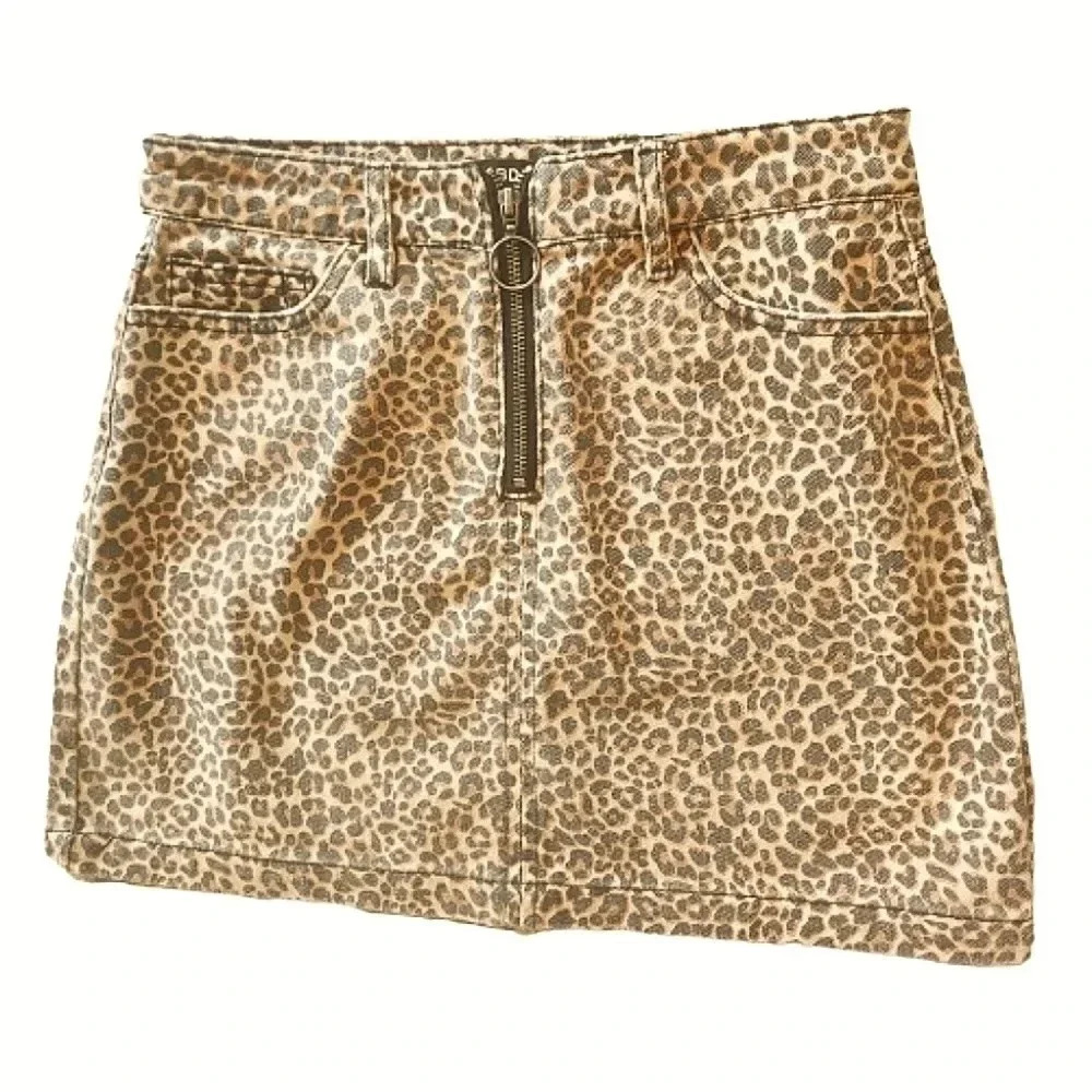 BDG leopard print denim mini skirt  Size SP